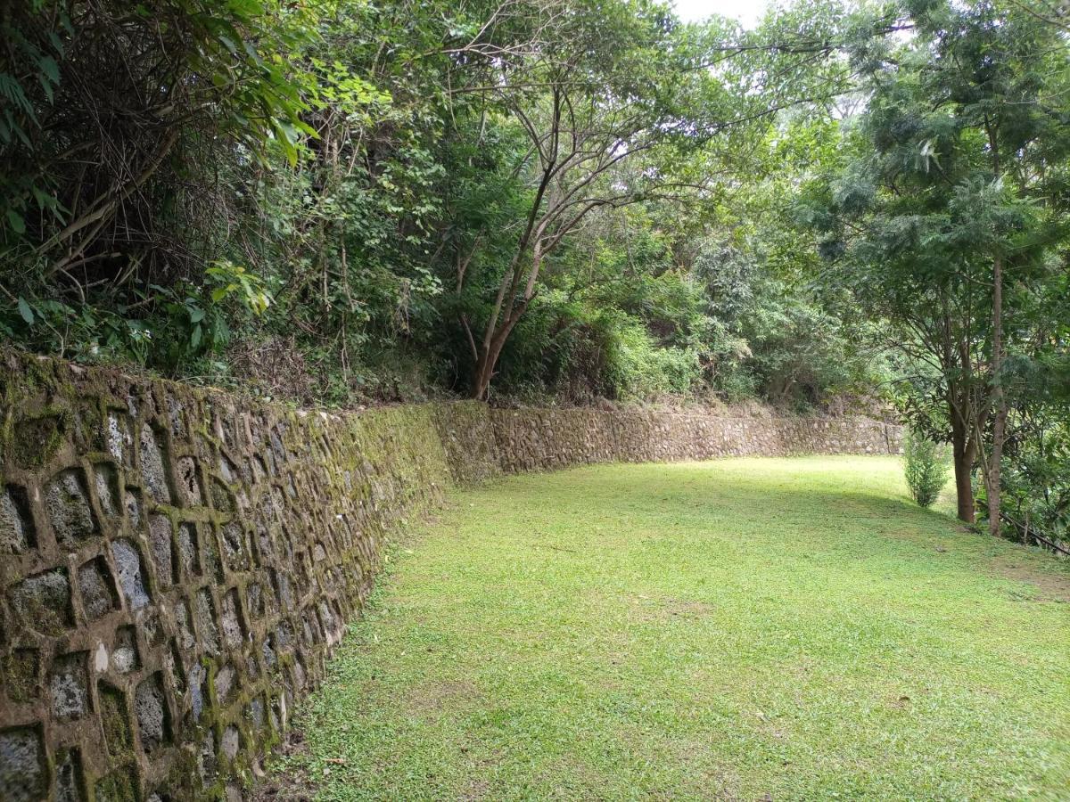 Mutanda Eco Community Center Hotel Kisoro Exterior photo